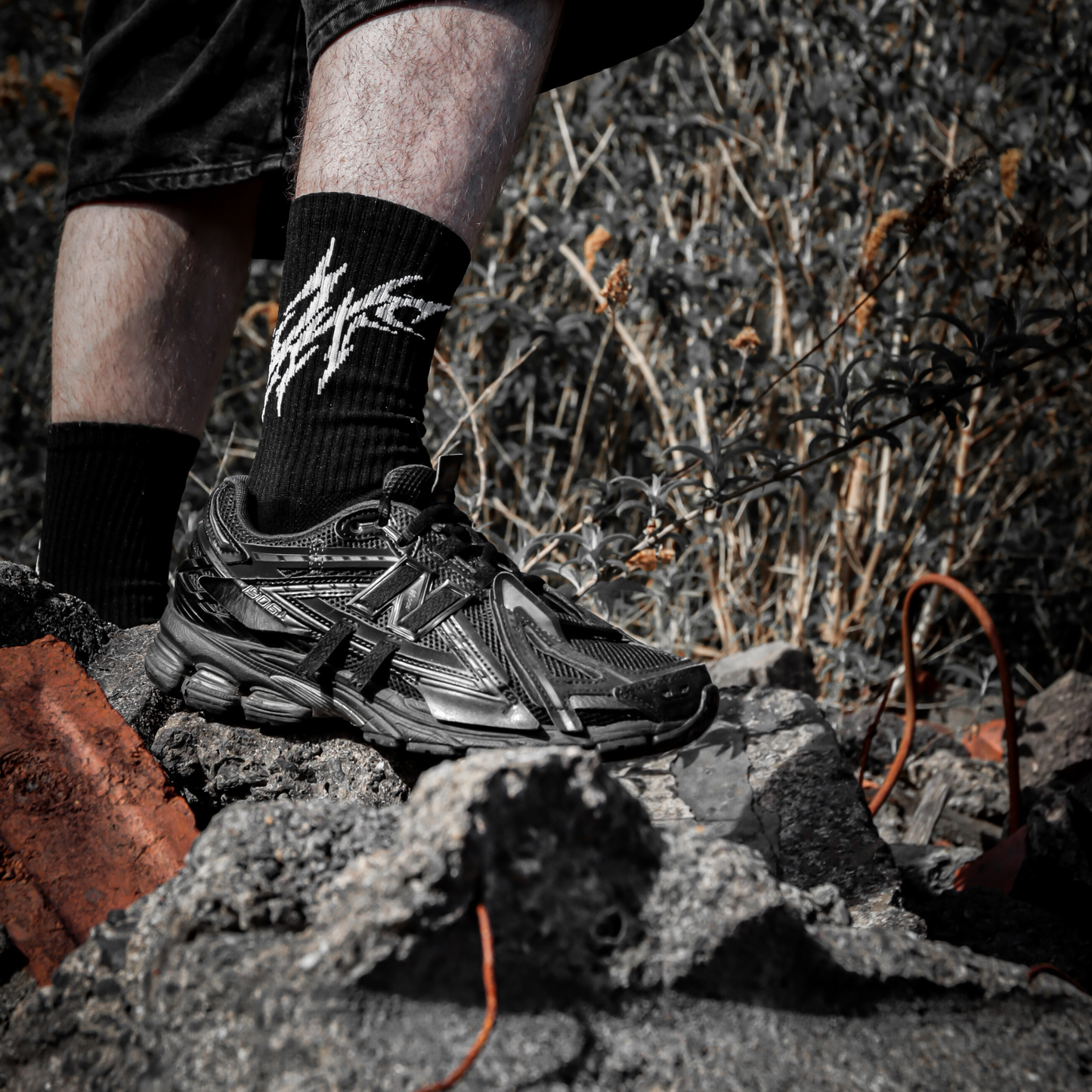 CYBER GRIP SOCKS - BLACK